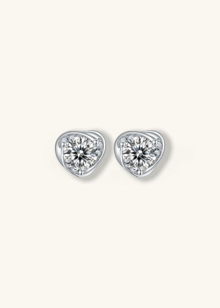 Eternal Kiss 18K White Gold Heart Shaped Diamond Earrings